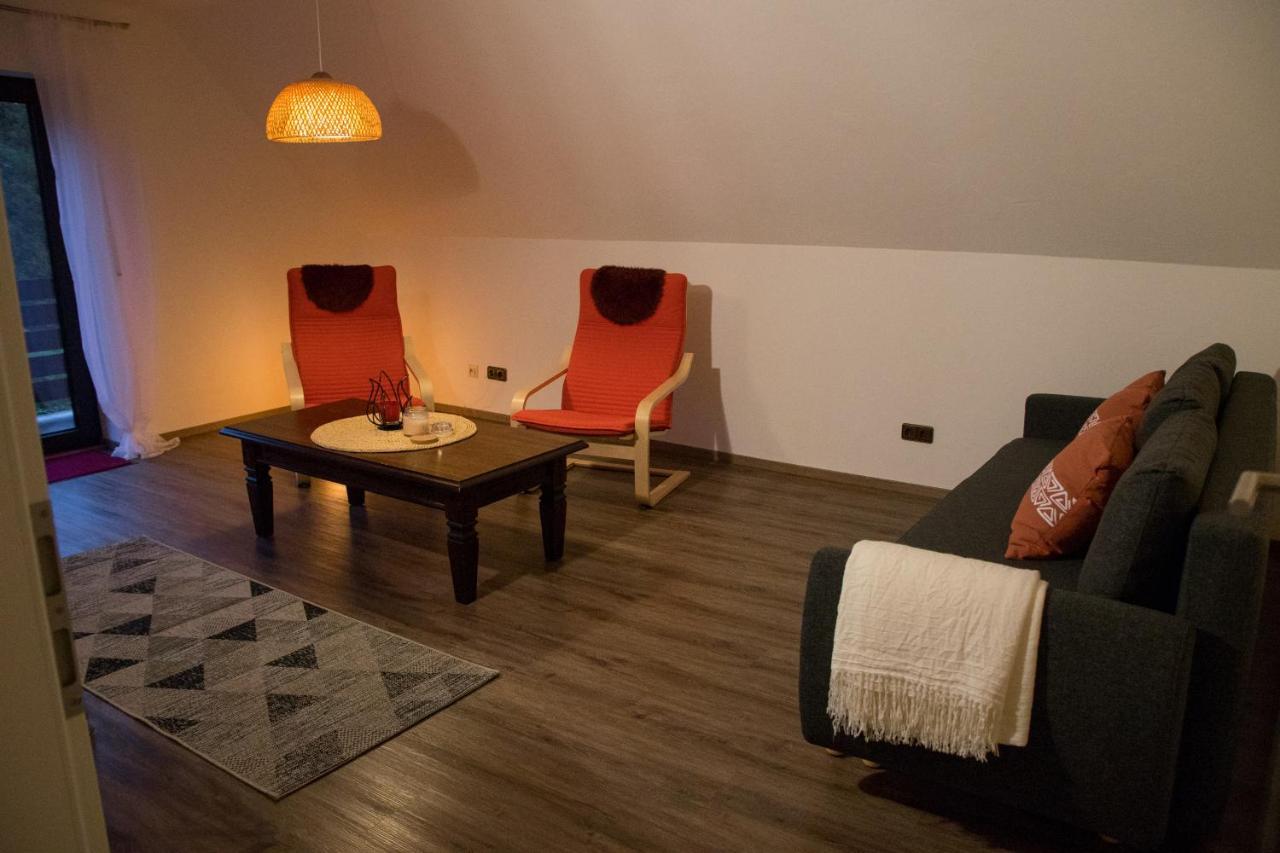 Schoene Ferienwohnung In Kuerten Εξωτερικό φωτογραφία